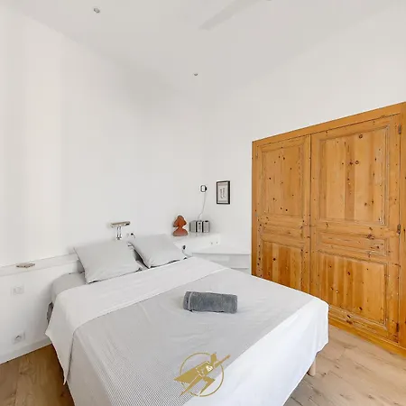 Spacieux T2 Face A La Gare - Fibre - Park Gratuit Proche - Clim Apartman Hyères